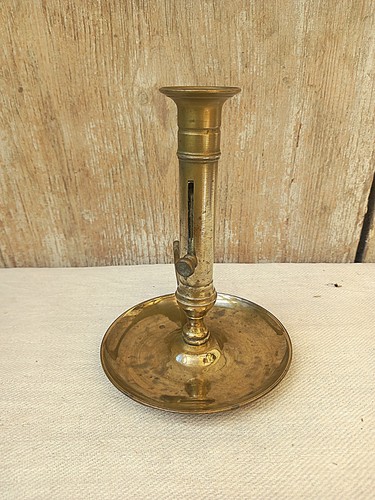Alter kerzenhalter mit - kerzenhalter,