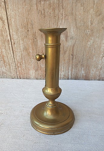 Alter kerzenhalter mit - alter,